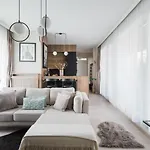 Apartament Downtown Penthouse *